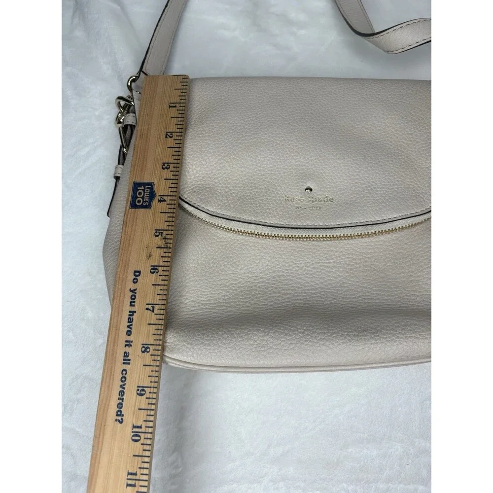 Kate Spade Devin Beige Crossbody/Handbag Dual Pockets Pebble Leather